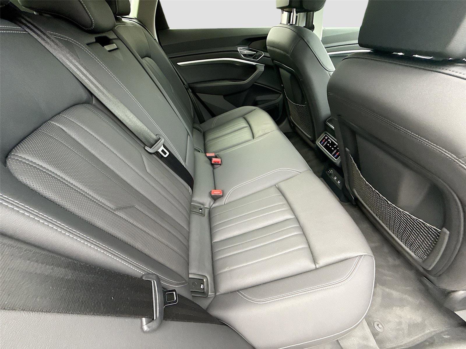 Certified 2019 Audi e-tron Premium Plus AWD/4WD image 28