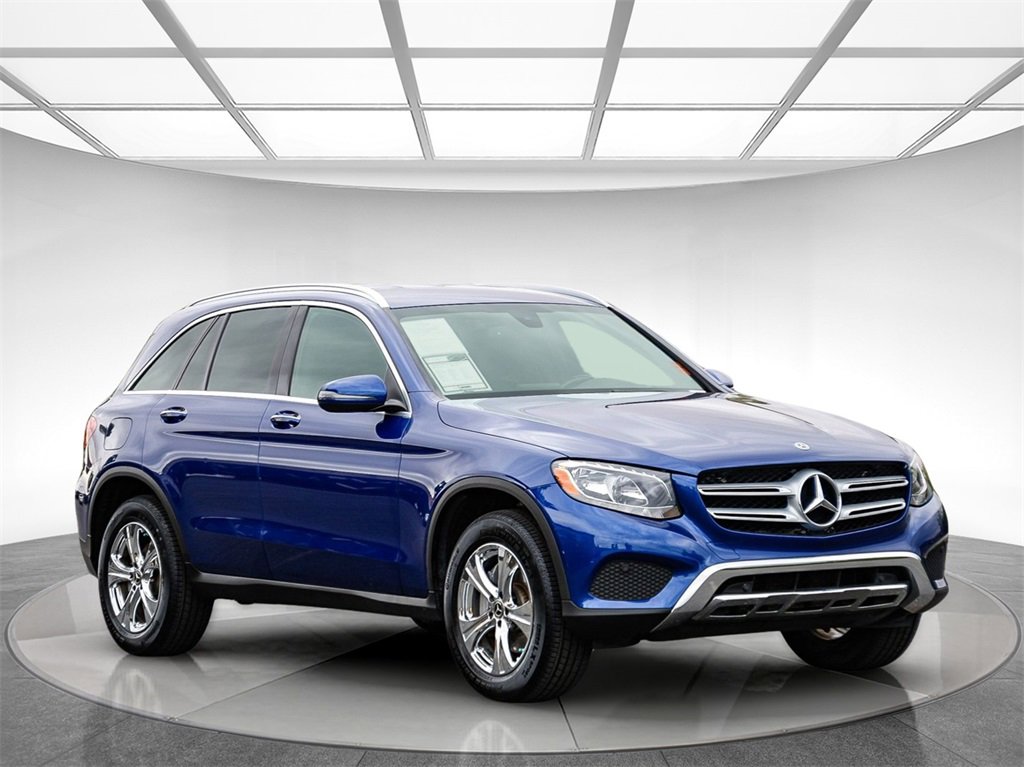 Certified 2018 Mercedes-Benz GLC 300 4MATIC image 5