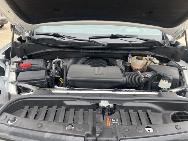 Used 2022 Chevrolet Silverado 1500 ZR2 w/ Technology Package image 9