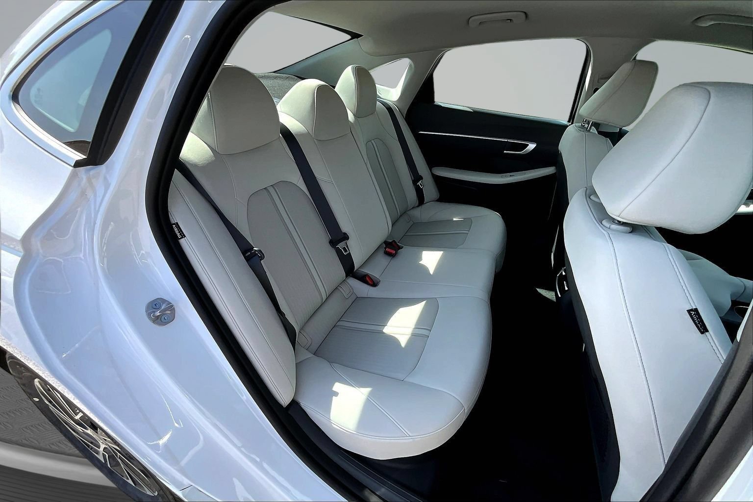 New 2026 Hyundai Sonata Blue FWD image 13