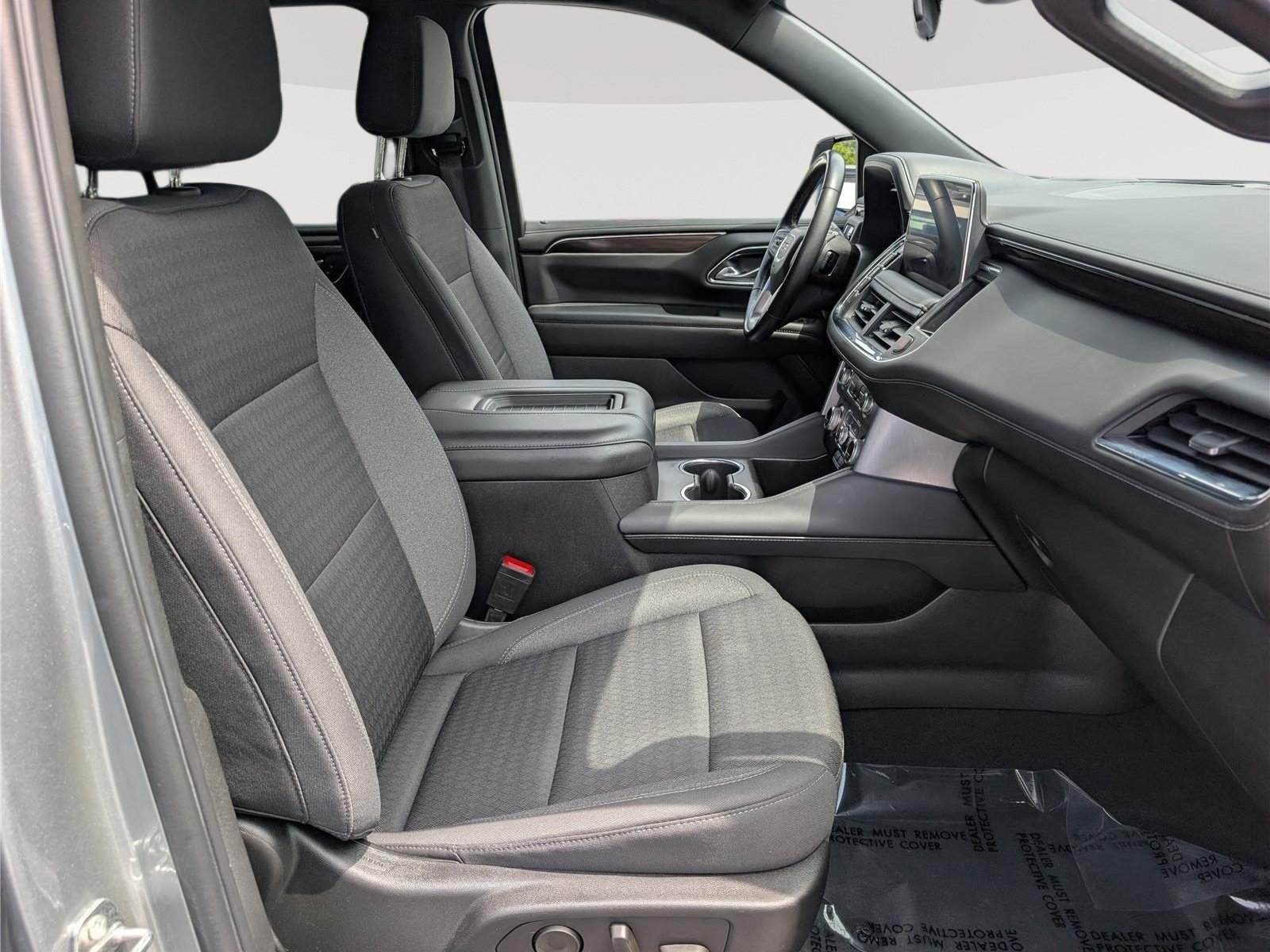Used 2023 GMC Yukon SLE w/ Gmc Pro Safety Plus Package RWD image 12