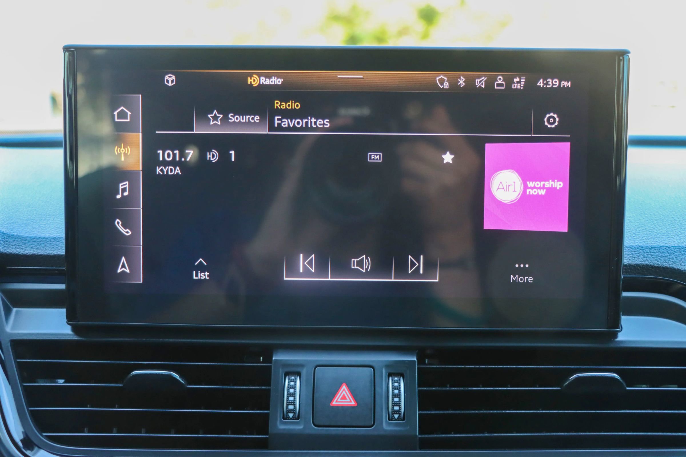 Used 2021 Audi SQ5 Premium Plus w/ Premium Plus Package image 33