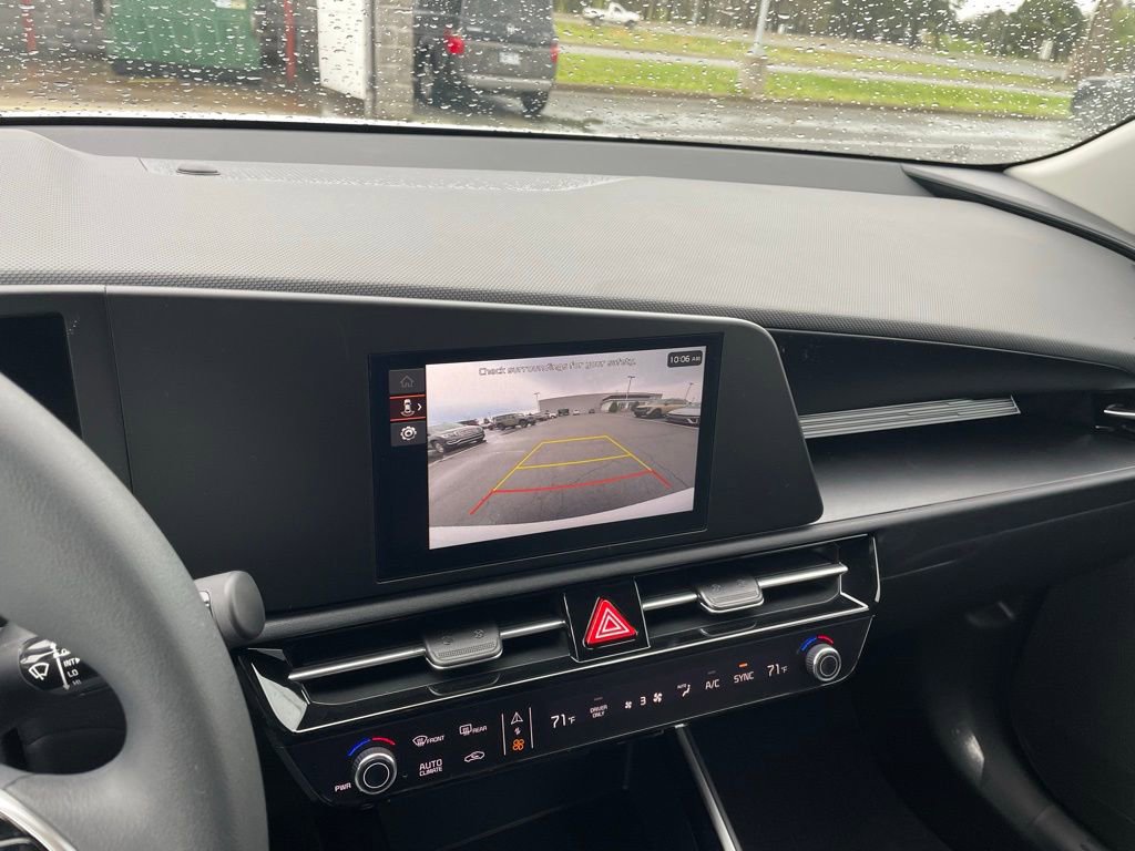 New 2026 Kia Niro LX FWD image 17