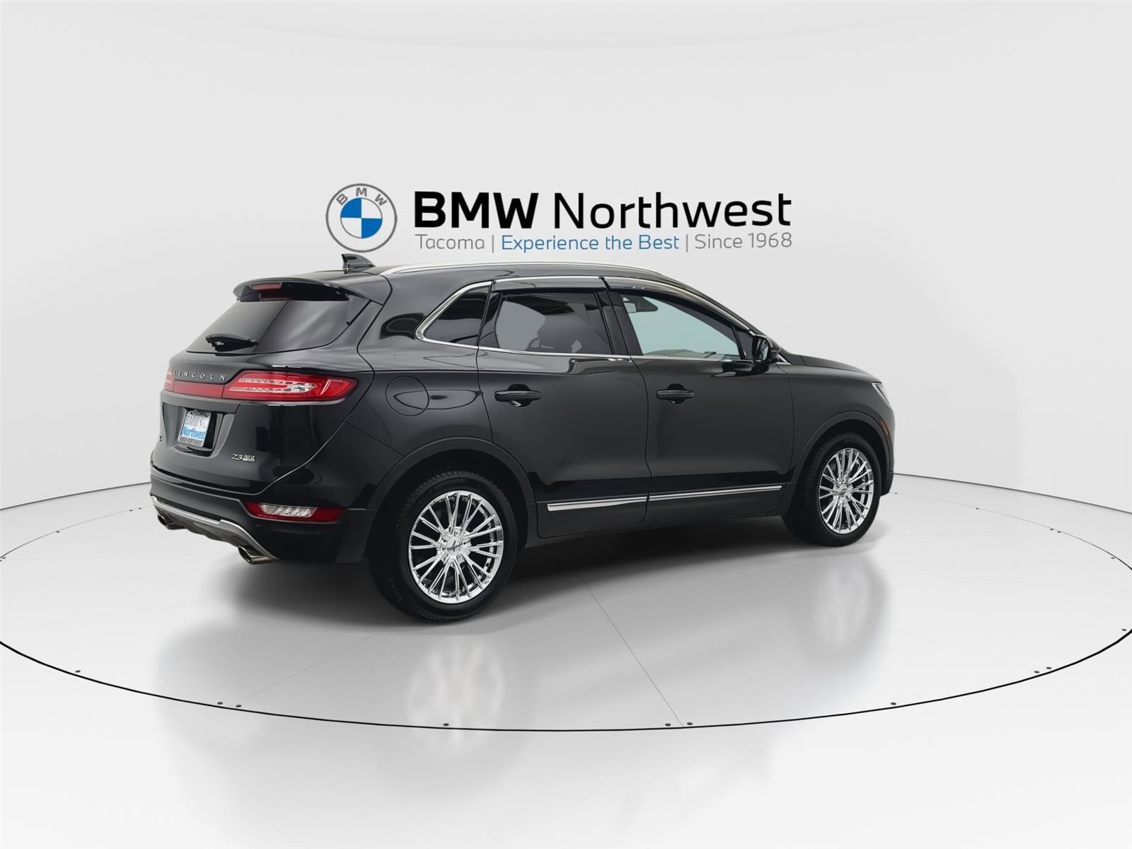 Used 2015 Lincoln MKC AWD w/ Equipment Group 101A Select image 3