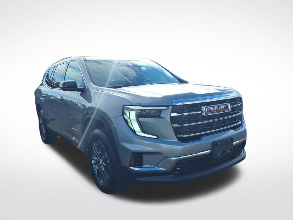 Used 2025 GMC Acadia Elevation image 3
