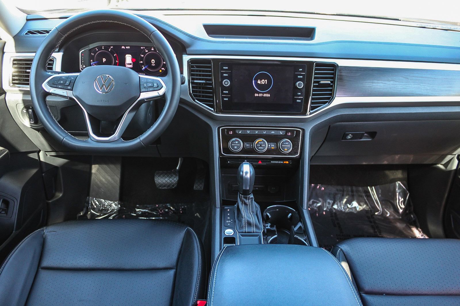 Certified 2023 Volkswagen Atlas SE image 13