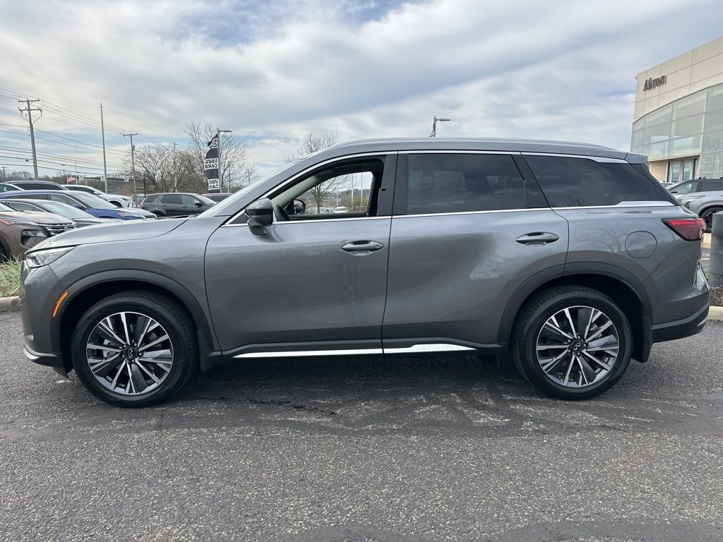 New 2026 INFINITI QX60 Luxe w/ Cargo Package AWD/4WD image 2