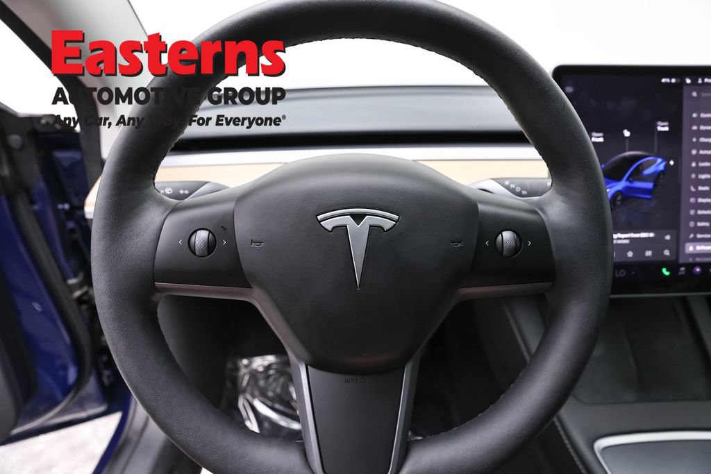 Used 2023 Tesla Model 3 Standard Range RWD image 10