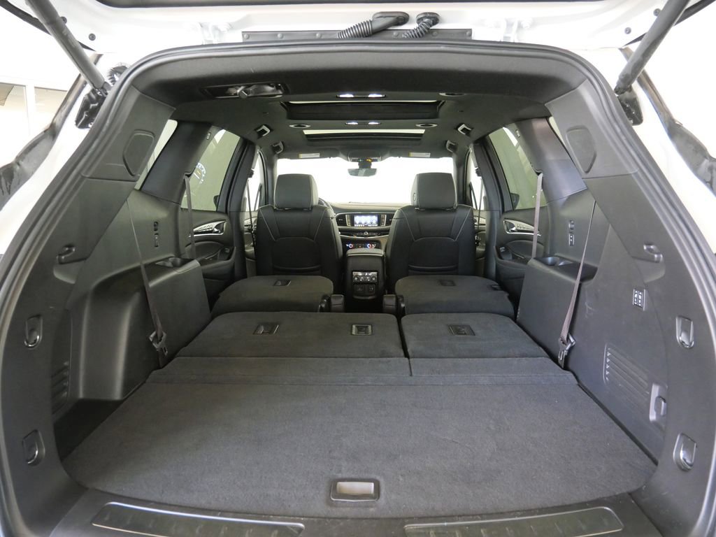 Used 2024 Buick Enclave Avenir w/ Avenir Technology Package AWD/4WD image 29