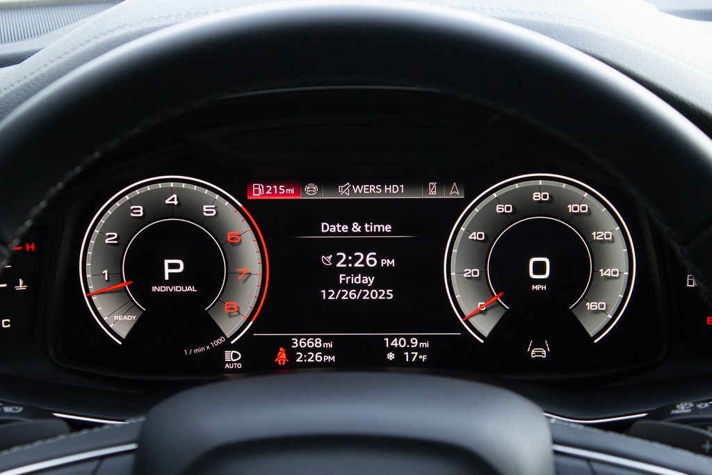 Used 2025 Audi Q8 Prestige image 15