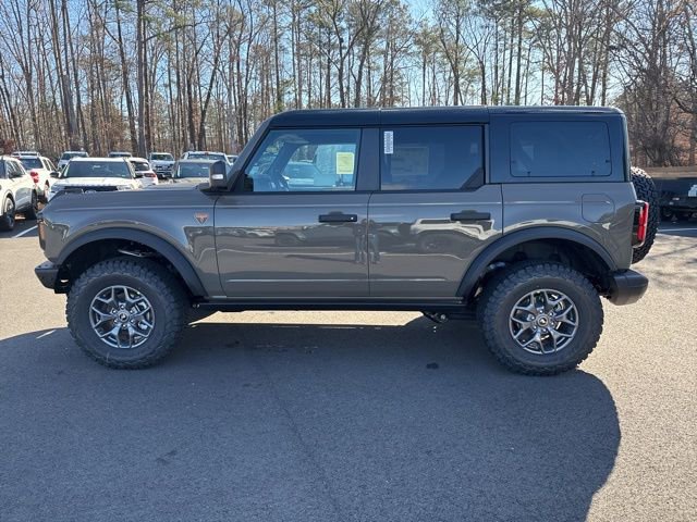 New 2025 Ford Bronco Badlands image 2
