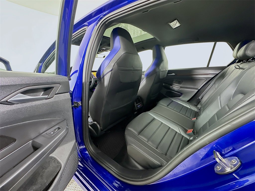 Certified 2024 Volkswagen Golf R image 17