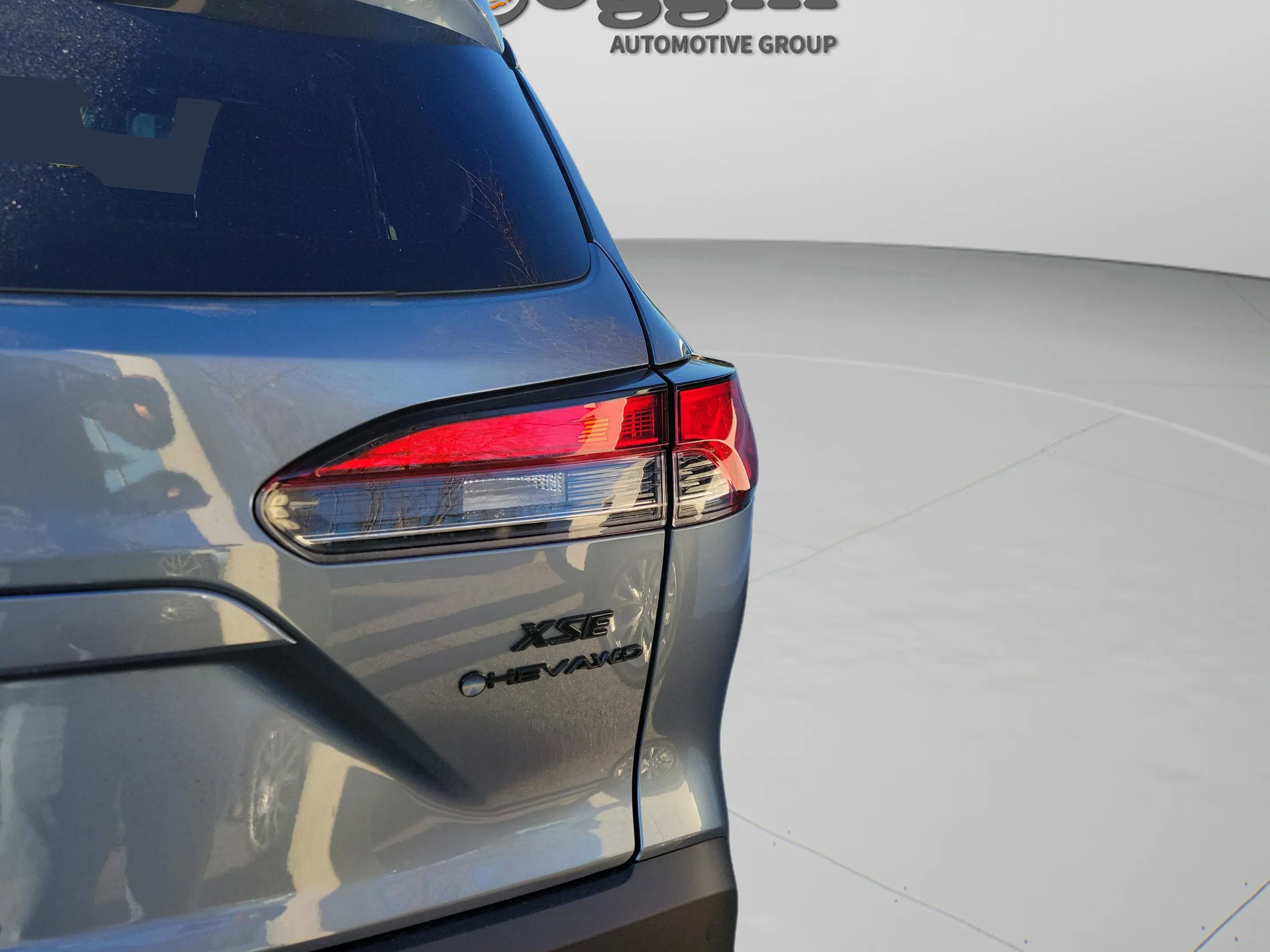 Used 2026 Toyota Corolla Cross XSE image 16