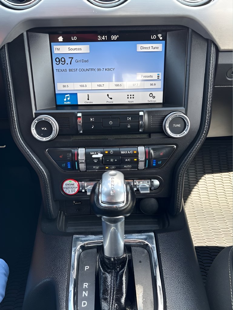 Used 2017 Ford Mustang Premium RWD image 21