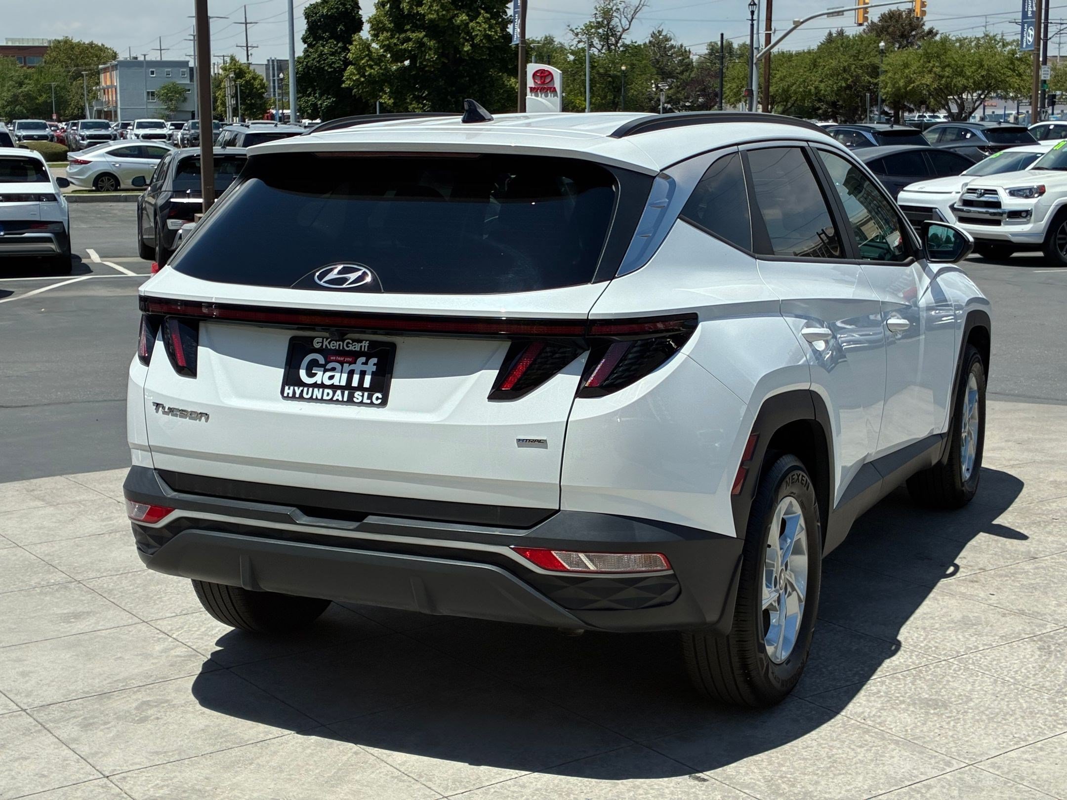 Certified 2023 Hyundai Tucson SEL AWD/4WD image 4