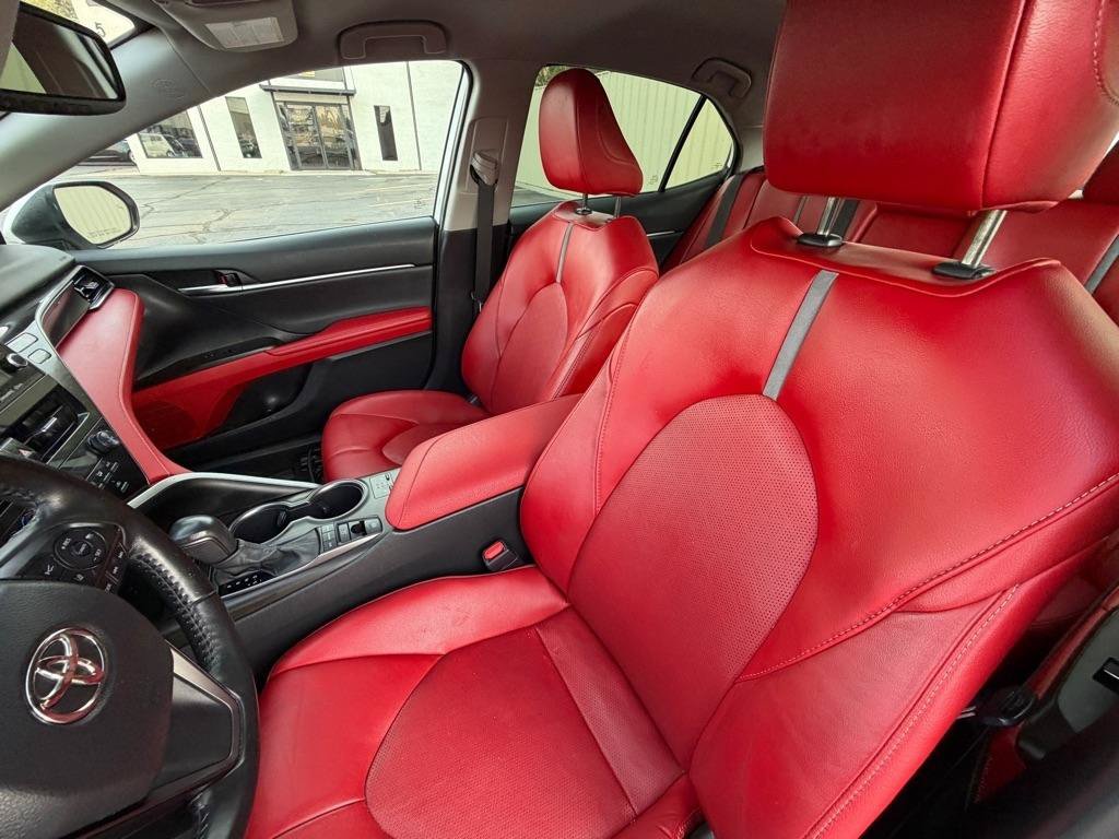 Used 2023 Toyota Camry XSE FWD image 30