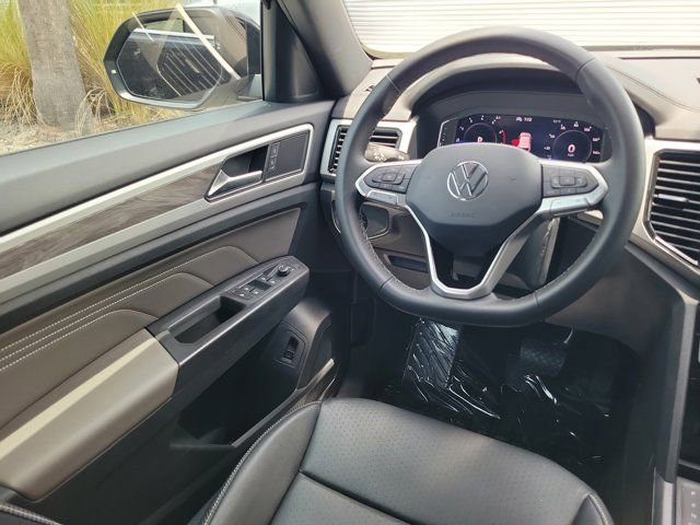 Used 2023 Volkswagen Atlas Cross Sport SE w/ Black Wheel Package FWD image 14