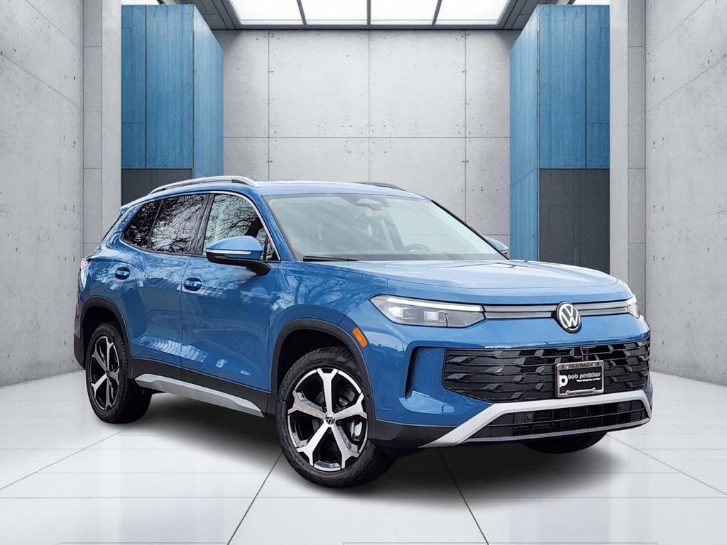 New 2026 Volkswagen Tiguan SE image 1