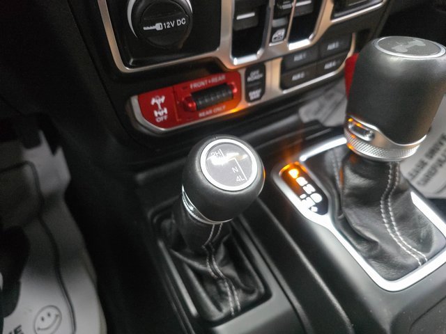 Used 2023 Jeep Wrangler Unlimited Rubicon w/ LED Lighting Group image 18