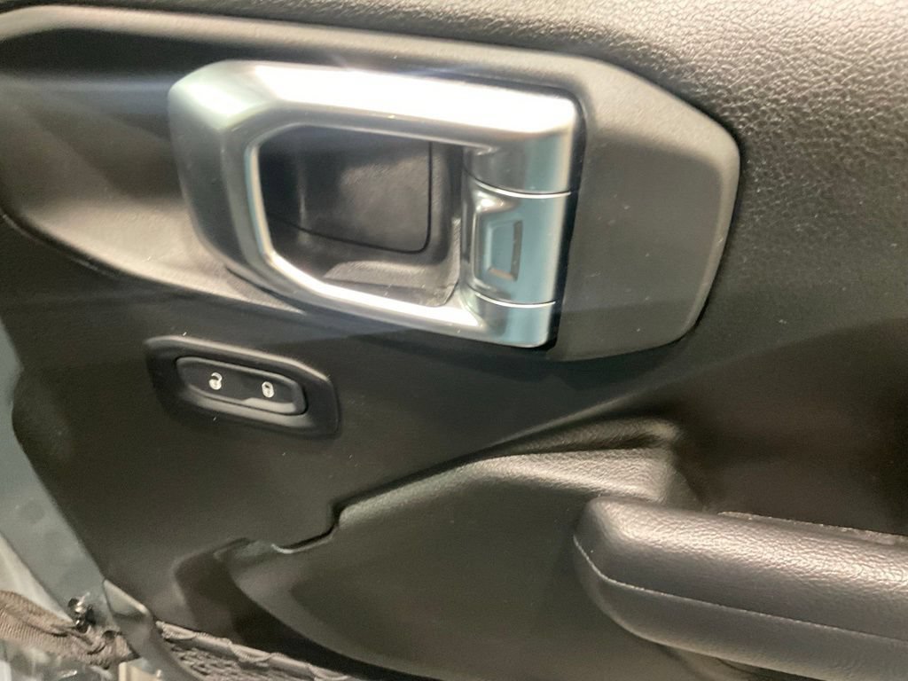 Used 2025 Jeep Wrangler Unlimited Sport S 4xe AWD/4WD image 12