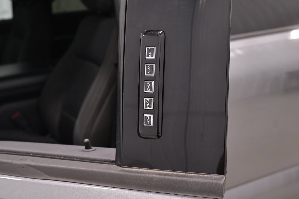 Certified 2021 Ford F150 XLT w/ Equipment Group 302A High image 31