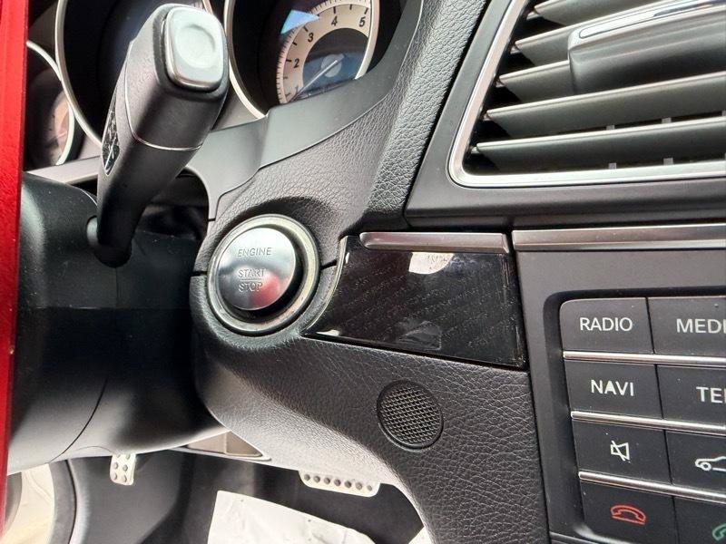 Used 2016 Mercedes-Benz E 400 4MATIC Coupe image 65