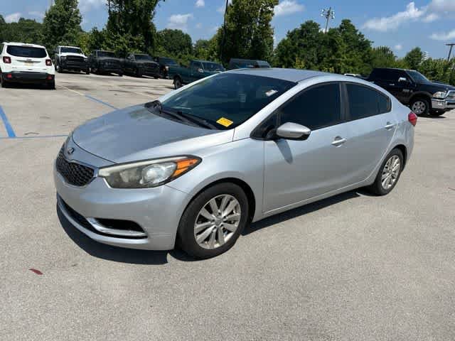 Used 2015 Kia Forte LX w/ Popular Package FWD image 2