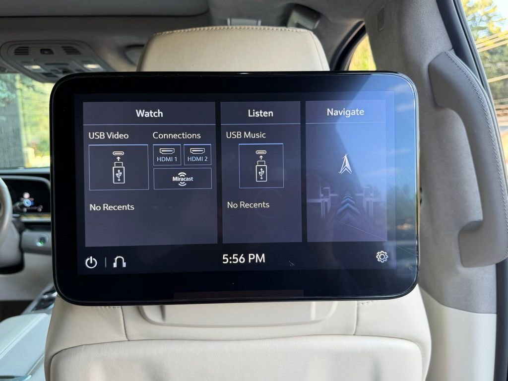 Used 2021 Cadillac Escalade ESV Sport Platinum AWD/4WD image 46