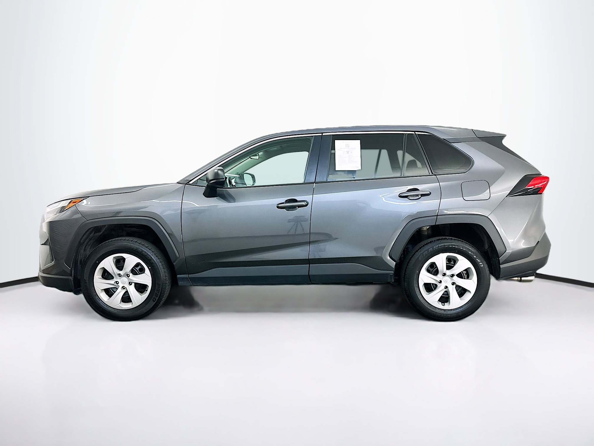 Used 2024 Toyota RAV4 LE image 4