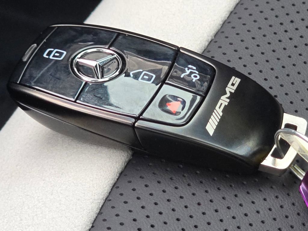 New 2026 Mercedes-Benz GLE 63 AMG S image 41