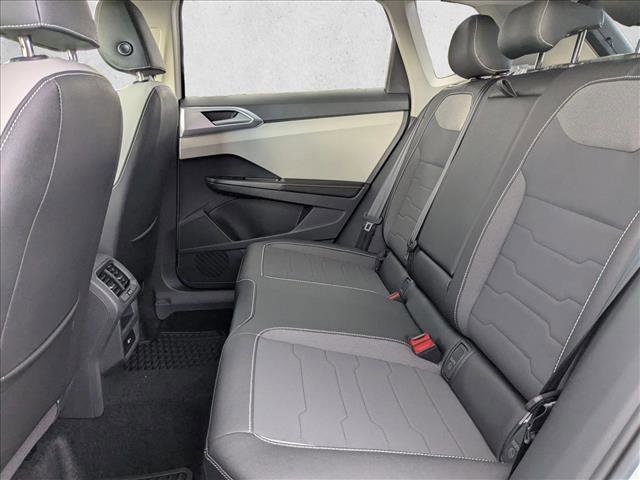 New 2025 Volkswagen Taos SE image 16