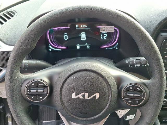 New 2025 Kia Soul LX image 9