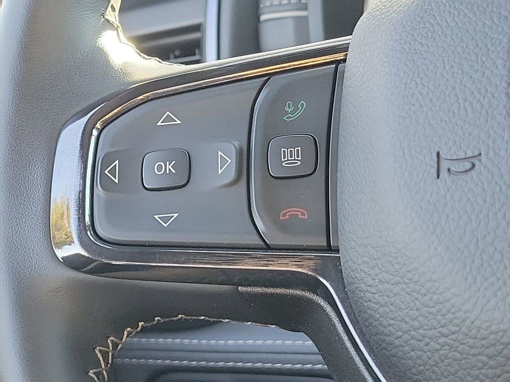 Used 2024 RAM 2500 Limited image 33