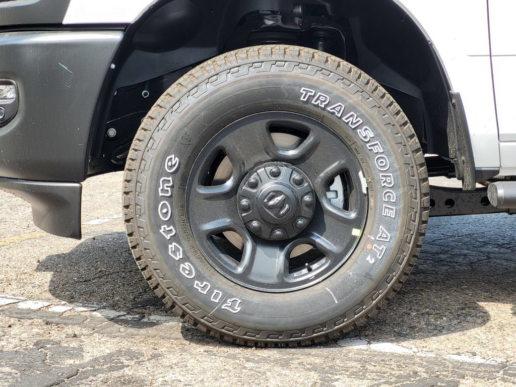 New 2026 RAM 2500 Tradesman AWD/4WD image 9