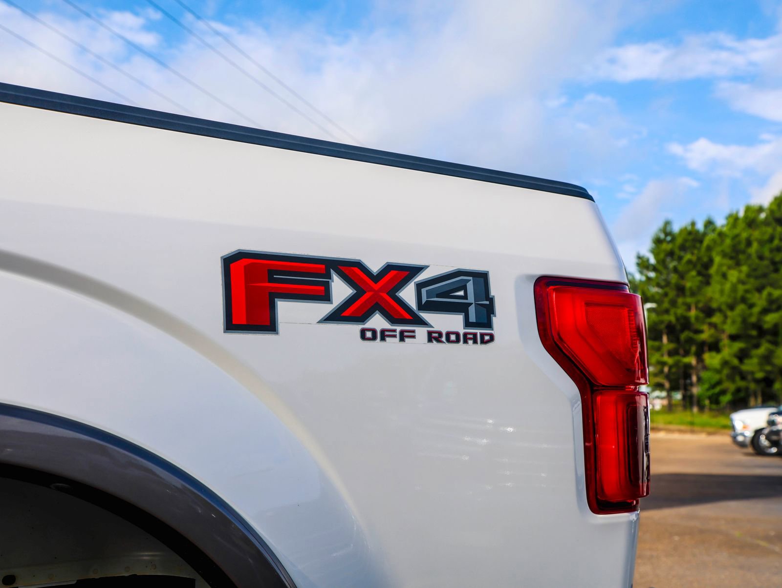 Used 2018 Ford F150 King Ranch w/ Equipment Group 601A Luxury AWD/4WD image 7