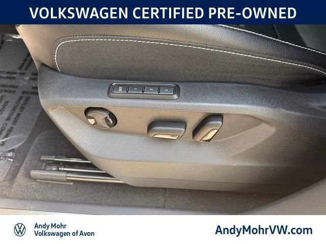 Used 2024 Volkswagen Atlas Cross Sport SEL R-Line AWD/4WD image 14