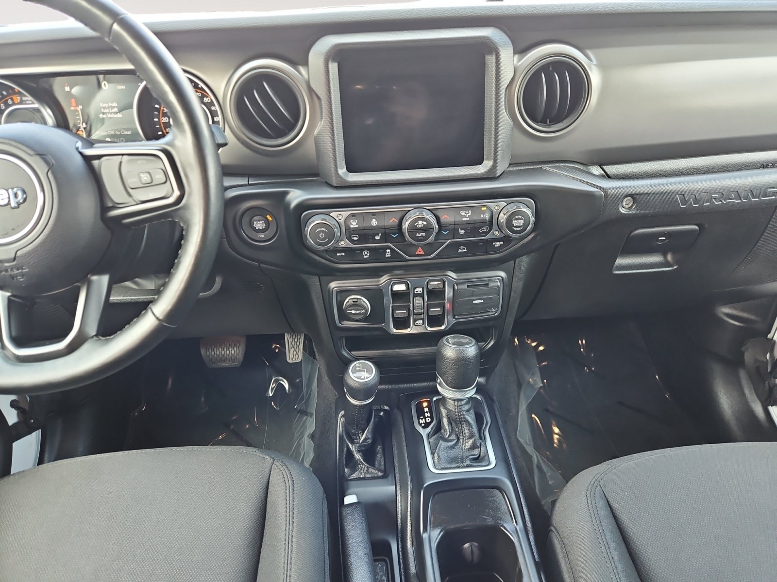 Used 2022 Jeep Wrangler Unlimited Sport AWD/4WD image 11