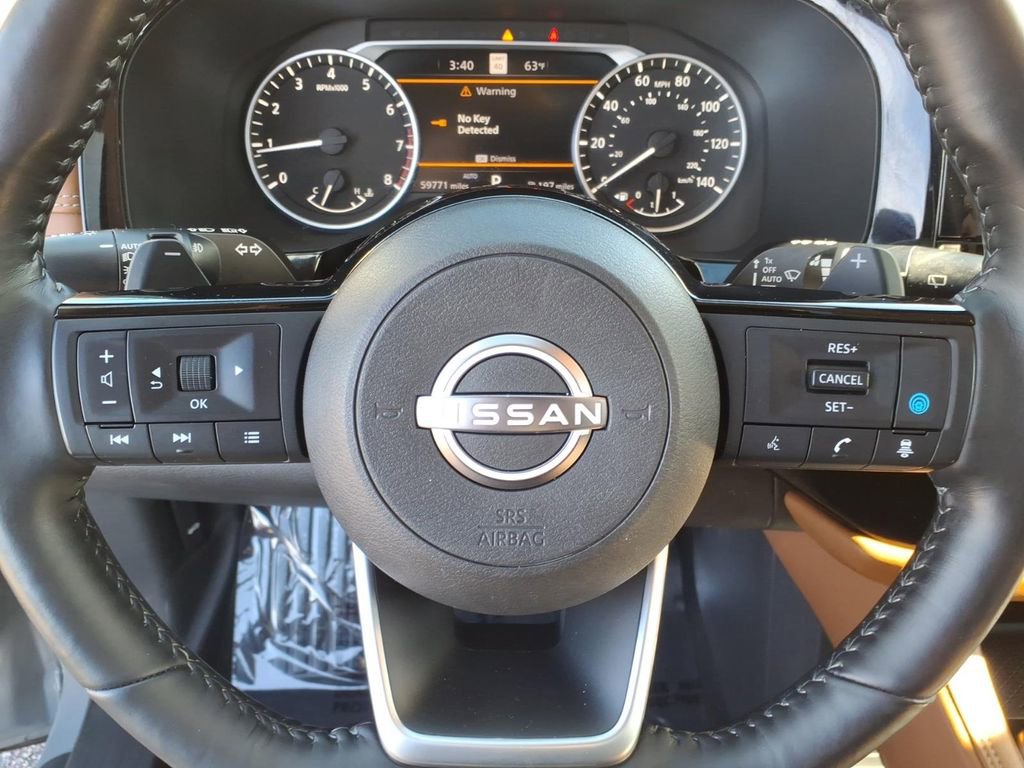 Used 2022 Nissan Pathfinder Platinum AWD/4WD image 30