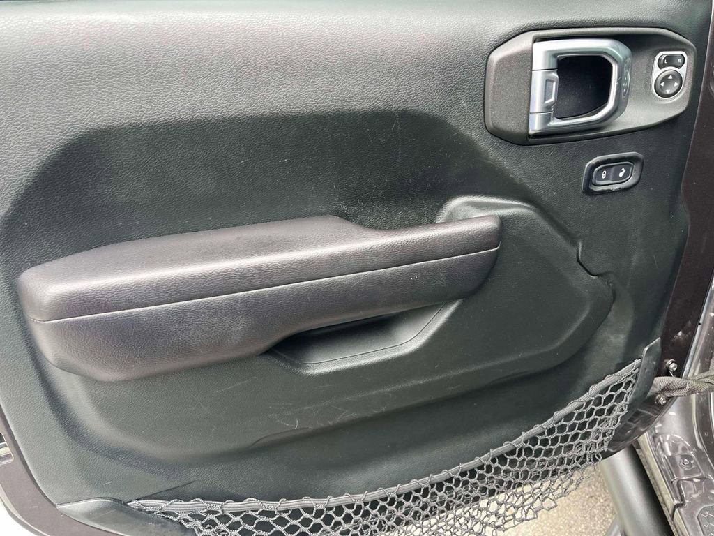 Used 2018 Jeep Wrangler Unlimited Sport S image 24