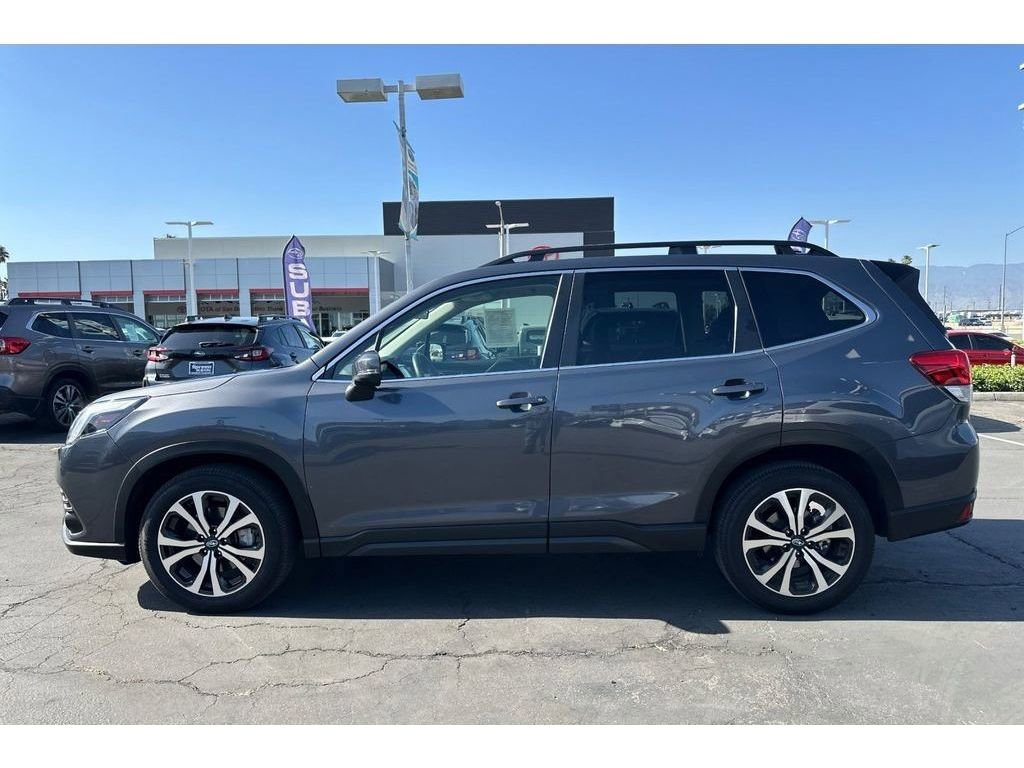 Used 2024 Subaru Forester Limited image 2