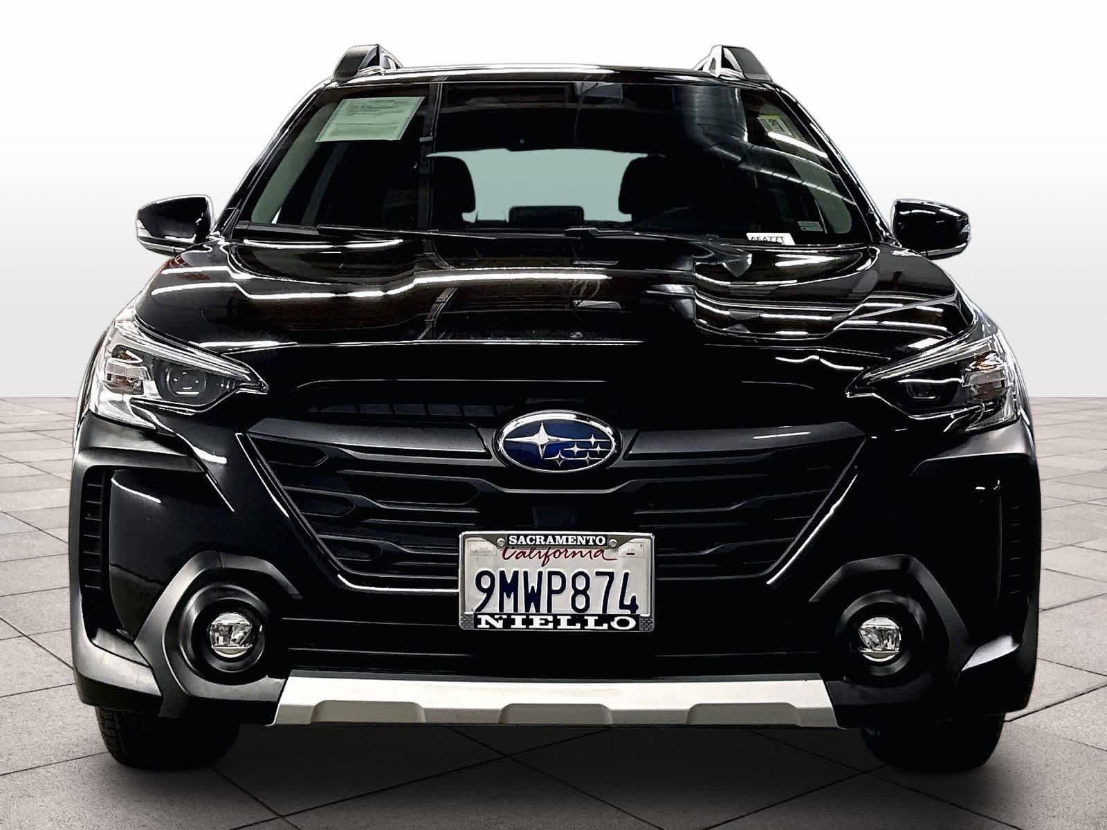 Used 2025 Subaru Outback Limited AWD/4WD image 7
