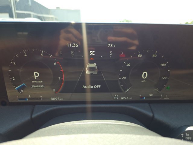 Used 2025 Nissan Armada PRO-4X AWD/4WD image 22