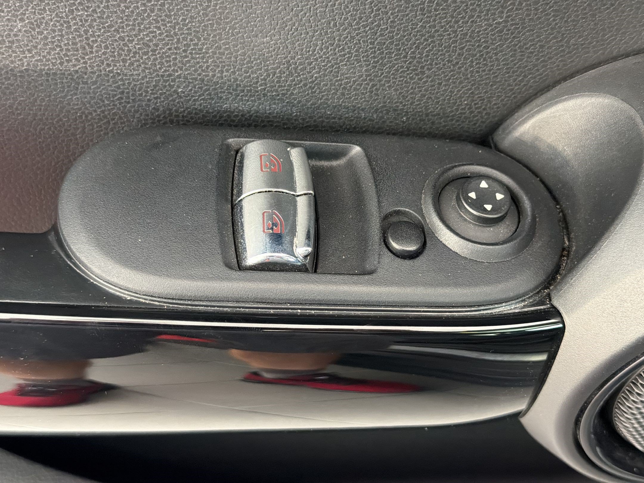 Used 2021 MINI Cooper S FWD image 26