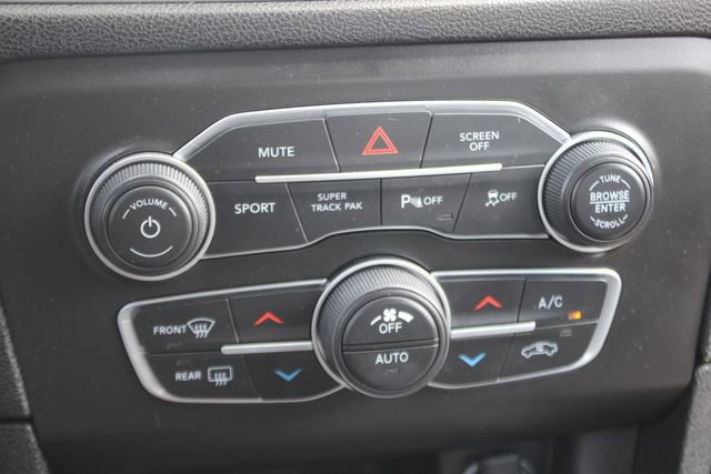 Used 2021 Dodge Charger SXT w/ Driver Convenience Group AWD/4WD image 9