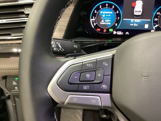 Certified 2025 Volkswagen Atlas SEL image 18