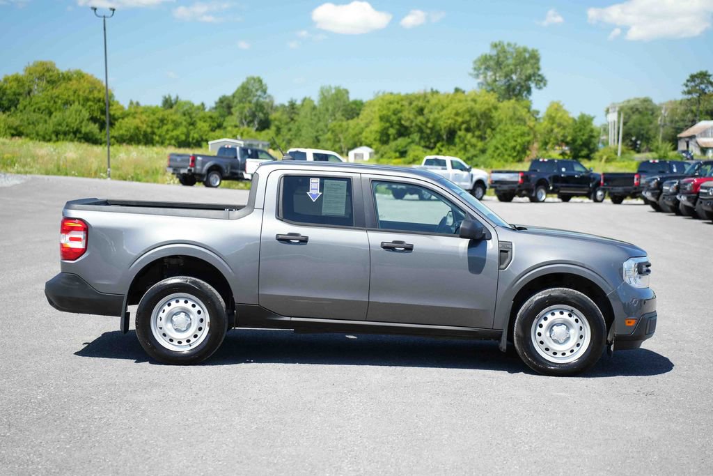 Used 2023 Ford Maverick XL FWD image 4