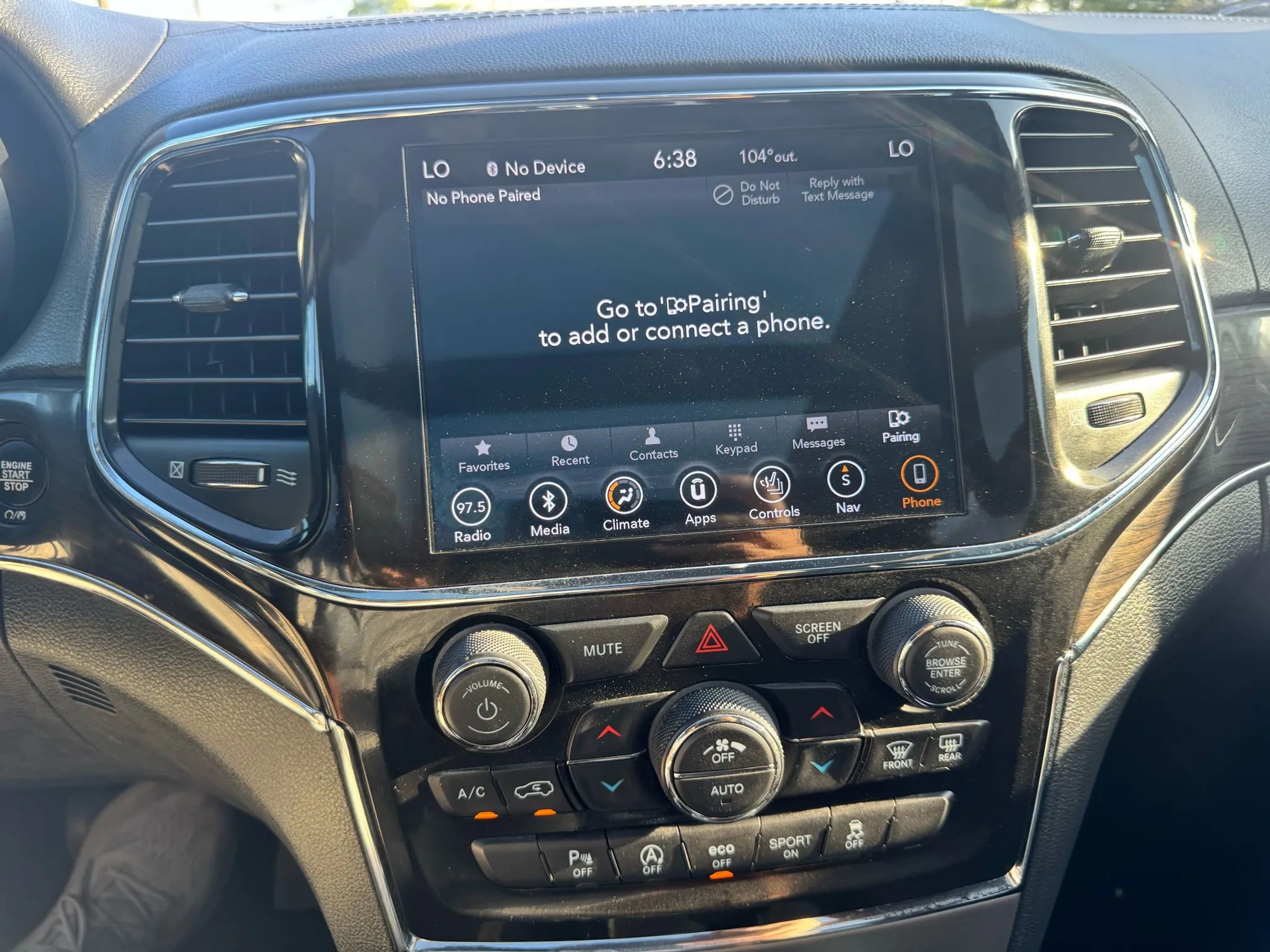 Used 2019 Jeep Grand Cherokee Overland image 23