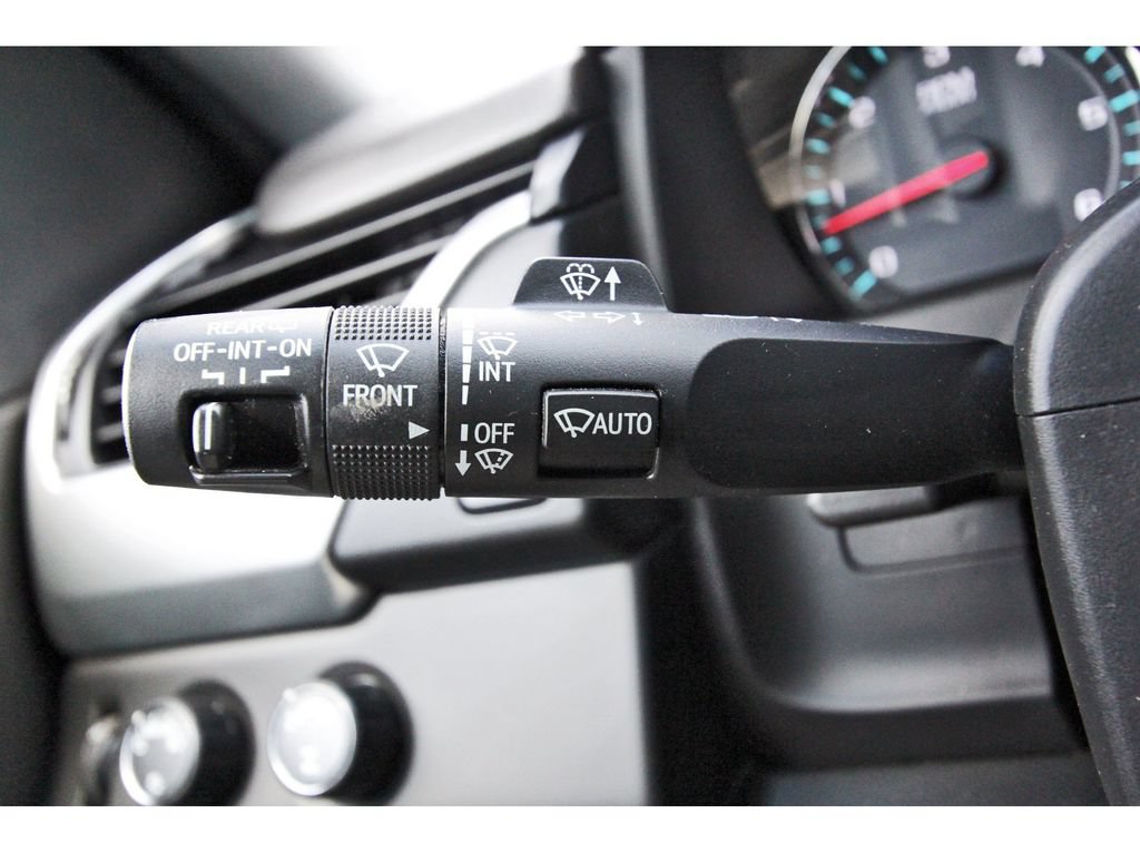 Used 2020 Chevrolet Tahoe LT AWD/4WD image 17