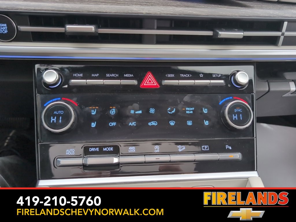 Used 2024 Hyundai Santa Fe Limited image 29