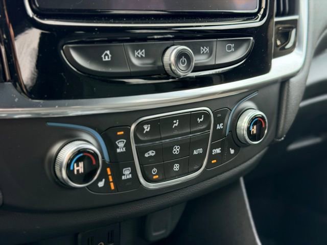 Certified 2023 Chevrolet Traverse LT image 14